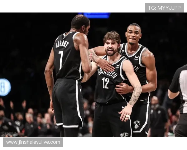 活塞队新赛季展望：年轻阵容如何挑战东部强队争夺季后赛席位